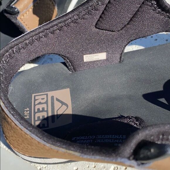 Reef Grom Stomper Black/Brown Velcro Sandals 13/1 - Picture 8 of 9